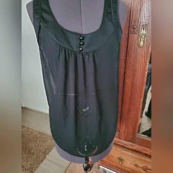 5 Summer Sleeveless Shirts Bundle Size Small - Picture 4 of 11